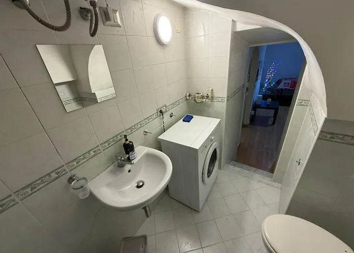 Rr Semesterbostad Neapel